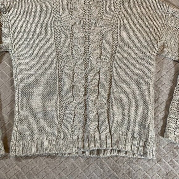 Love Tree Womens Small Sweater Gray Sparkle Cable Knit Crew Neck Acrylic - Picture 11 of 11